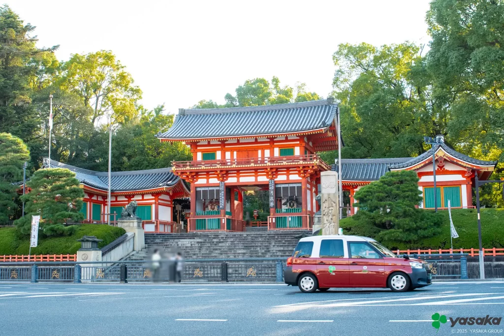 「八坂神社 野村宮司の講話」と「函谷鉾の貸切拝観体験」のセット