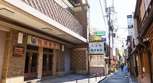 京都先斗町「ザ・プレミアム・モルツビアホール in 歌舞練場」