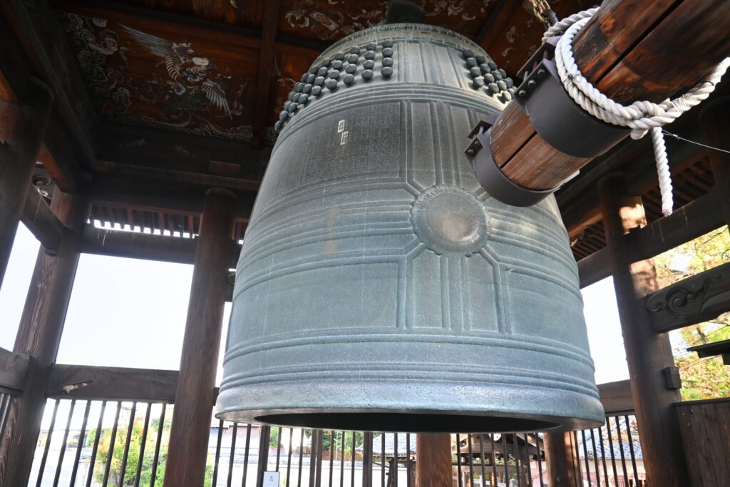 をけら詣り＋除夜の鐘＋元旦の初詣