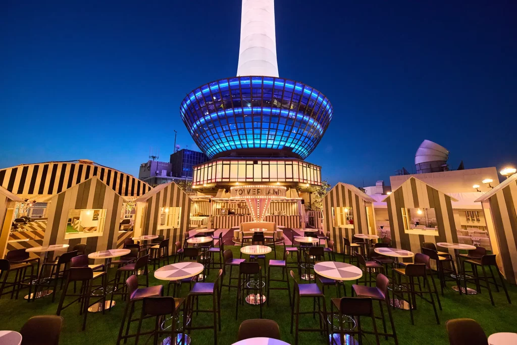 TOWERLAND –ROOFTOP BAR & BBQ–（タワーランド ルーフトップ バー アンド バーベキュー）