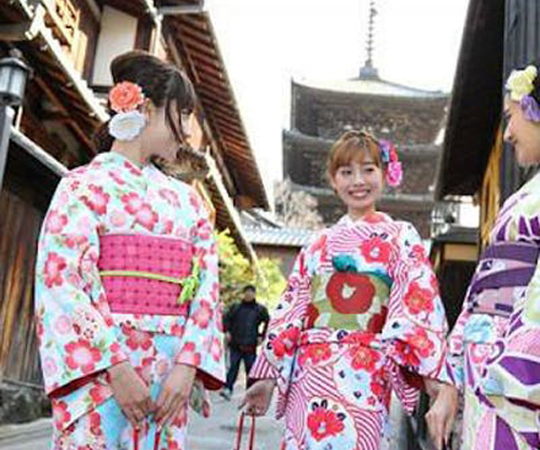 着物レンタル「京あるき」四条本店