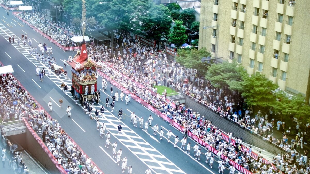 【京都 祇園祭ツアー】スカイバス京都 祇園祭ドライブコース