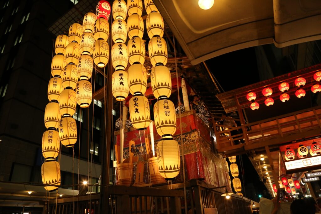 【京都 祇園祭ツアー】祇園祭ウォーキングツアー ガイドがご案内する祇園祭のひみつ