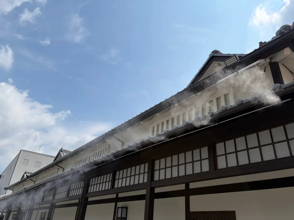 【太秦映画村】涼を呼ぶ、殺陣と打ち水の参加型屋外ショー
