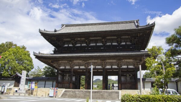 ★【京都 京の夏の旅】仁和寺御所庭園&梵字展特別拝観<2026/7/12〜10/31>